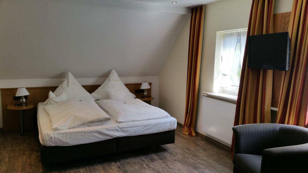 Land-Gut Hotel Zur Bruecke Garni Drolshagen Esterno foto